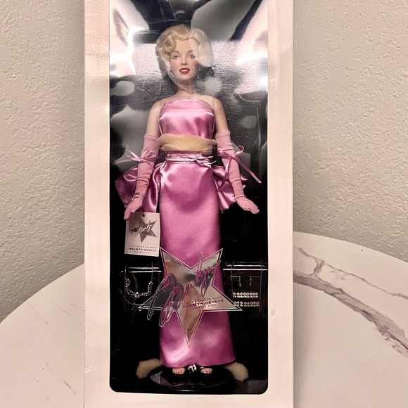 Franklin Mint Marilyn Monroe Doll in Pink and Silver